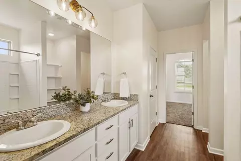 Entry Way - 75553 Joyce Dr, Covington, LA 70435 photo 4 of 4