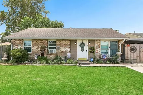 125 Madeira Dr, Avondale, LA 70094