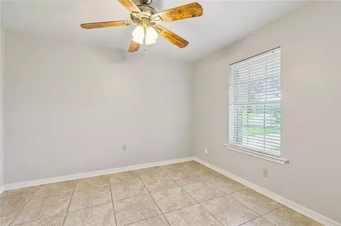 Bedroom - 402 Barton Ave, Luling, LA 70070 photo 4 of 4