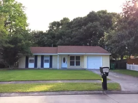1329 Westlawn Dr, Slidell, LA 70460