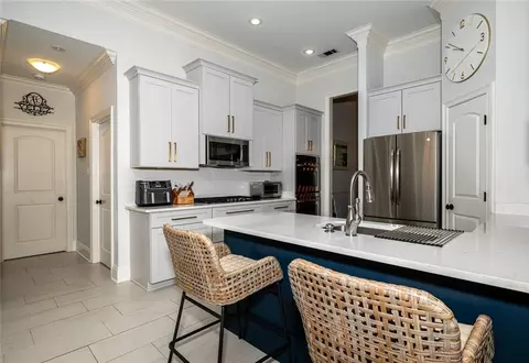 Kitchen - 3155 Grove Ct, Mandeville, LA 70448 photo 2 of 6
