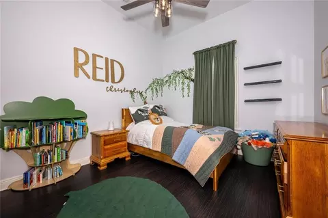 Bedroom - 3155 Grove Ct, Mandeville, LA 70448 photo 4 of 4