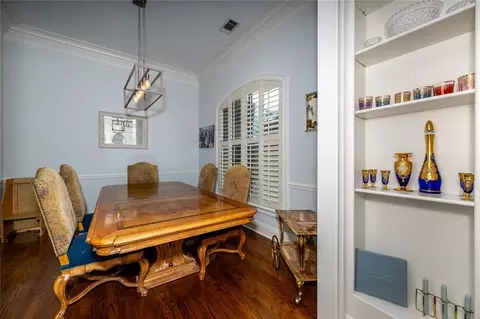 Dining - 3155 Grove Ct, Mandeville, LA 70448 photo 4 of 4