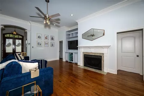 Living - 3155 Grove Ct, Mandeville, LA 70448 photo 2 of 2