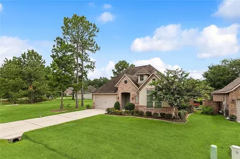 Exterior - 209 Beebalm Cir, Covington, LA 70435 photo 2 of 12