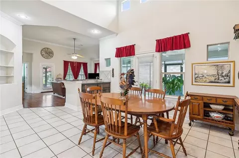 Dining - 209 Beebalm Cir, Covington, LA 70435 photo 3 of 3