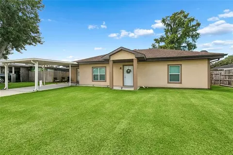 106 Sigma St, Belle Chasse, LA 70037