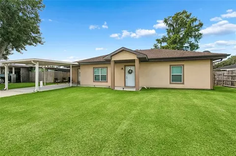 106 Sigma St, Belle Chasse, LA 70037