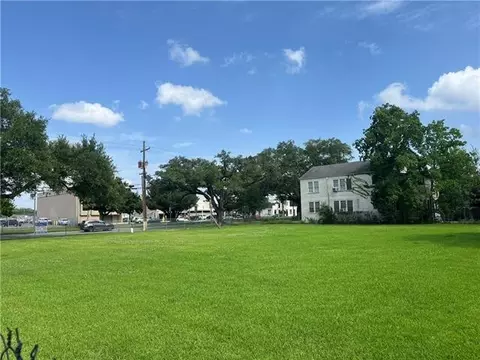 4336 Elysian Fields Ave, New Orleans, LA 70122