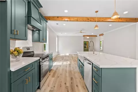 Kitchen - 833 Preval Street St, Mandeville, LA 70448 photo 4 of 4