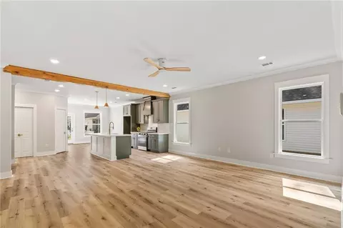 Living - 833 Preval Street St, Mandeville, LA 70448 photo 2 of 3