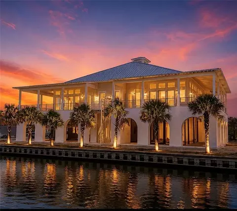 1851 Highway 1 Way #41, Grand Isle, LA 70358