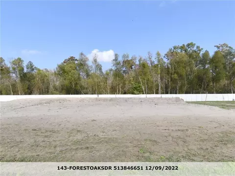 143 Forest Oaks Dr, New Orleans, LA 70131