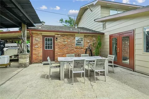 Exterior - 469 Hickory Dr, Slidell, LA 70458 photo 6 of 8