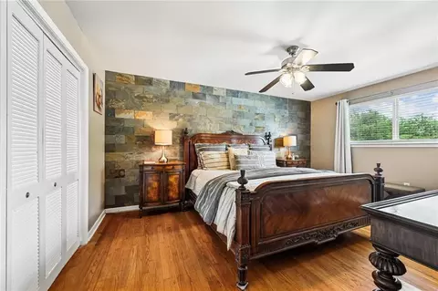 Bedroom - 469 Hickory Dr, Slidell, LA 70458 photo 2 of 3