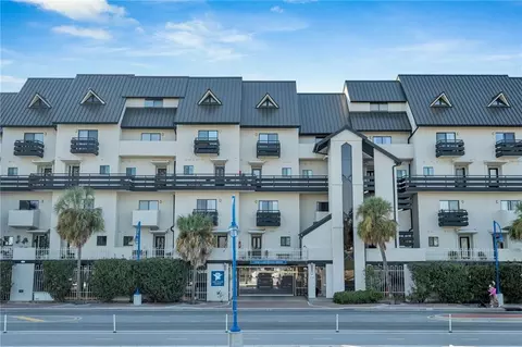 7300 Lakeshore Dr #20, New Orleans, LA 70124