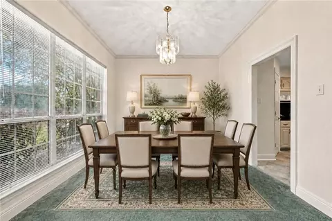 Dining - 428 Willowdale Blvd, Luling, LA 70070 photo 3 of 3