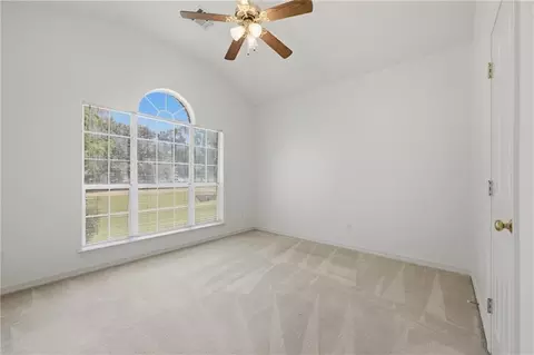 Bedroom - 428 Willowdale Blvd, Luling, LA 70070 photo 7 of 8