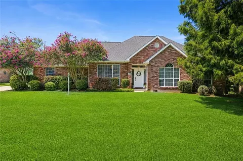 428 Willowdale Blvd, Luling, LA 70070