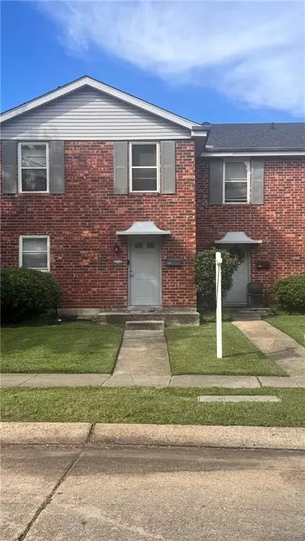 3713-15 Canterbury Ln, Metairie, LA 70001