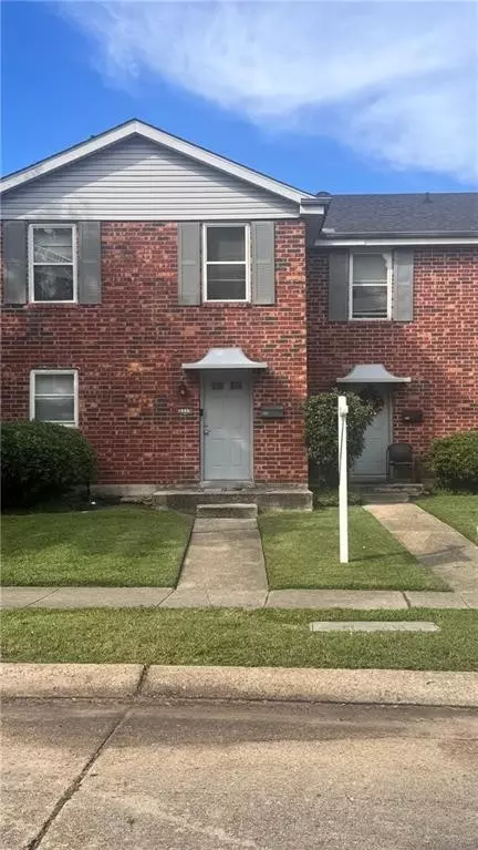 3713-15 Canterbury Ln, Metairie, LA 70001