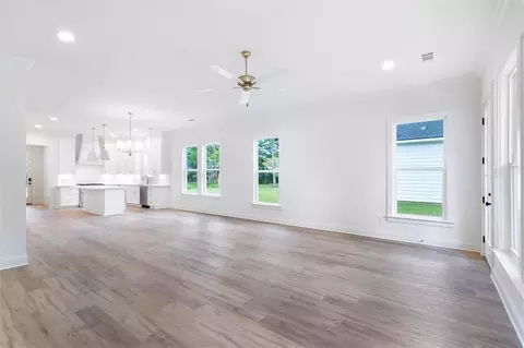 Living - 301 W 27th Ave, Covington, LA 70433 photo 1 of 2