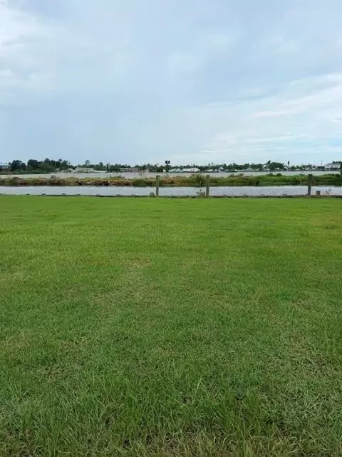 299 Rachel Lane, Des Allemands, LA 70030