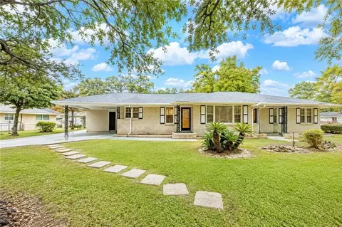 Exterior - 836 Daney St, Slidell, LA 70458 photo 2 of 7