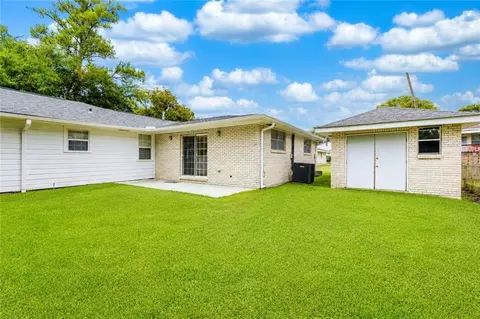 Exterior - 836 Daney St, Slidell, LA 70458 photo 7 of 7