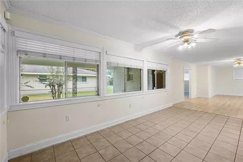 Living - 836 Daney St, Slidell, LA 70458 photo 6 of 11