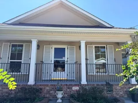 5305 Richland Ave, Marrero, LA 70072