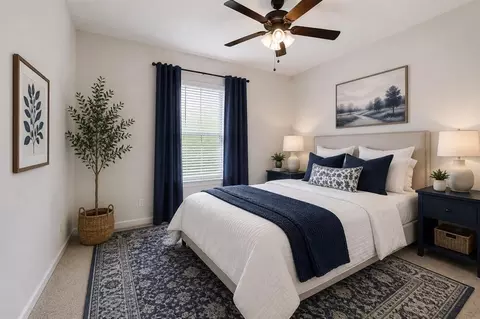 Bedroom - 15593 Grassy Ln, Covington, LA 70435 photo 4 of 6