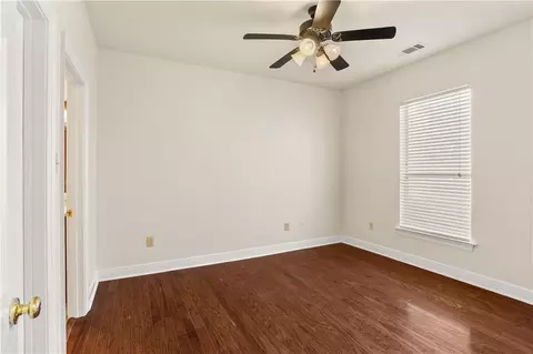 Bedroom - 421 E Honors Point Ct, Slidell, LA 70458 photo 2 of 4