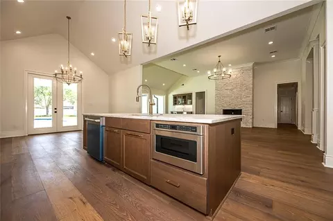 Kitchen - 207 Dutton Ct, Slidell, LA 70461 photo 7 of 7