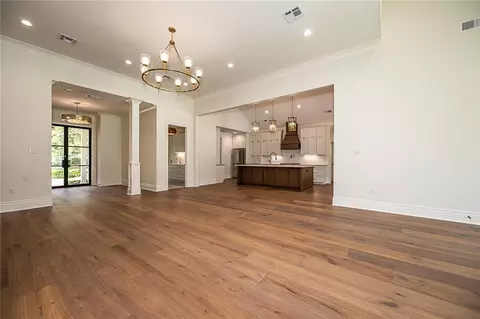 Living - 207 Dutton Ct, Slidell, LA 70461 photo 5 of 6