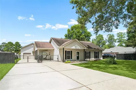 39621 Allen Ext St, Ponchatoula, LA 70454