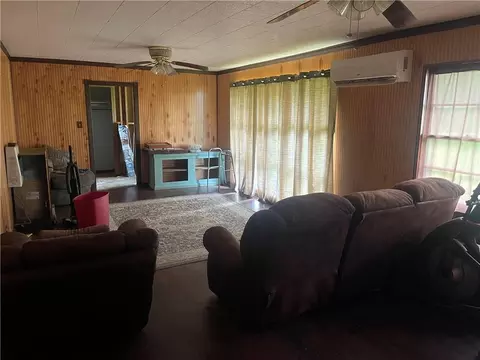 Living - 2525 Clark St, Coushatta, LA 71019 photo 1 of 1