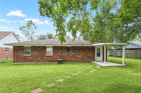 Exterior - 2121 Oriole St, Slidell, LA 70460 photo 3 of 3