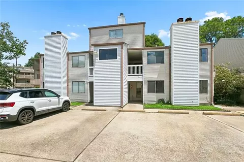 2828 Steamship Cir #A, River Ridge, LA 70123