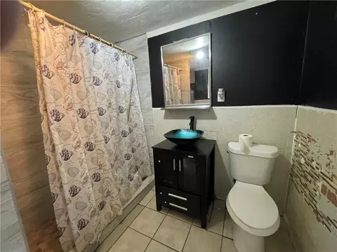 Bath - 1018 Minden Ave, Kenner, LA 70062 photo 2 of 2