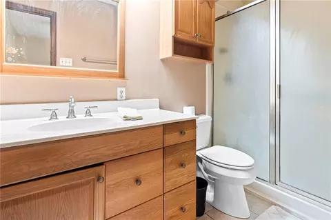Bath - 74 Androus Ave, Kenner, LA 70065 photo 1 of 2