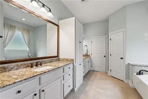 Bath - 23793 Carter Trce, Springfield, LA 70462 photo 3 of 3
