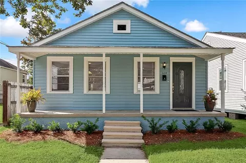 324 Lake Ave, Metairie, LA 70005