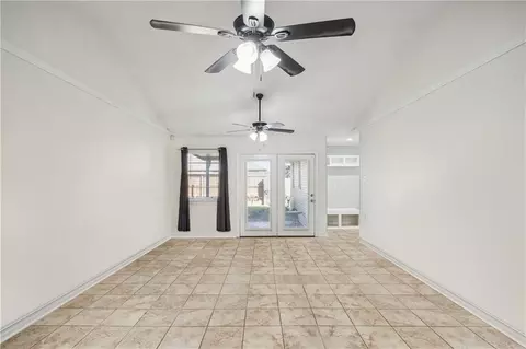Living - 2 Schill Ave, Kenner, LA 70065 photo 4 of 6