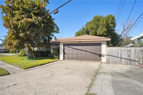 Exterior - 2 Schill Ave, Kenner, LA 70065 photo 3 of 5