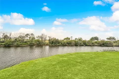 222 E Augusta Ln, Slidell, LA 70458 photo 2