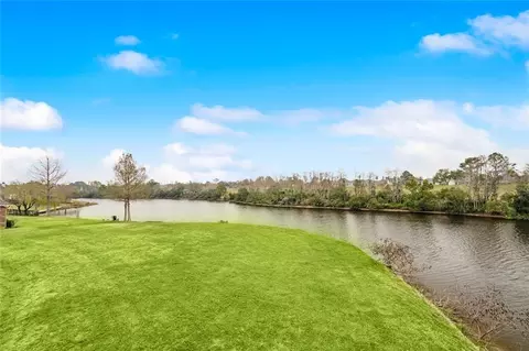 222 E Augusta Ln, Slidell, LA 70458 photo 9