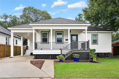 1334 Granada Dr, New Orleans, LA 70122