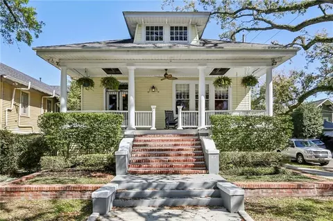 2401 Octavia St, New Orleans, LA 70115