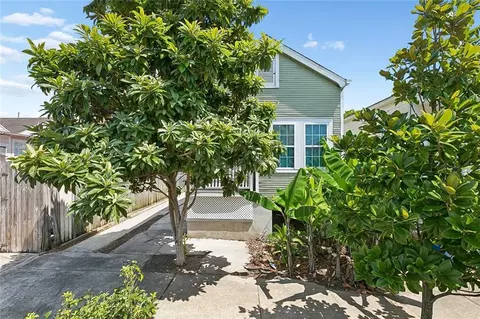 316 S Salcedo St, New Orleans, LA 70119